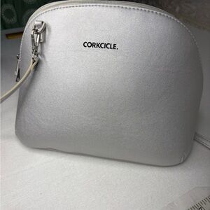 Corkcicle Silver Women's Cooler/Lunch Bag